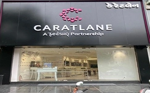 CaratLane