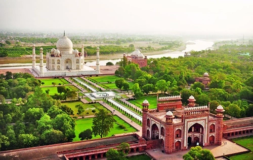 Agra