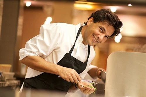 Vikas Khanna