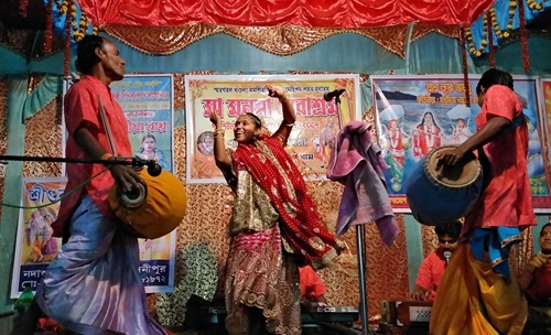 Kirtan Dance